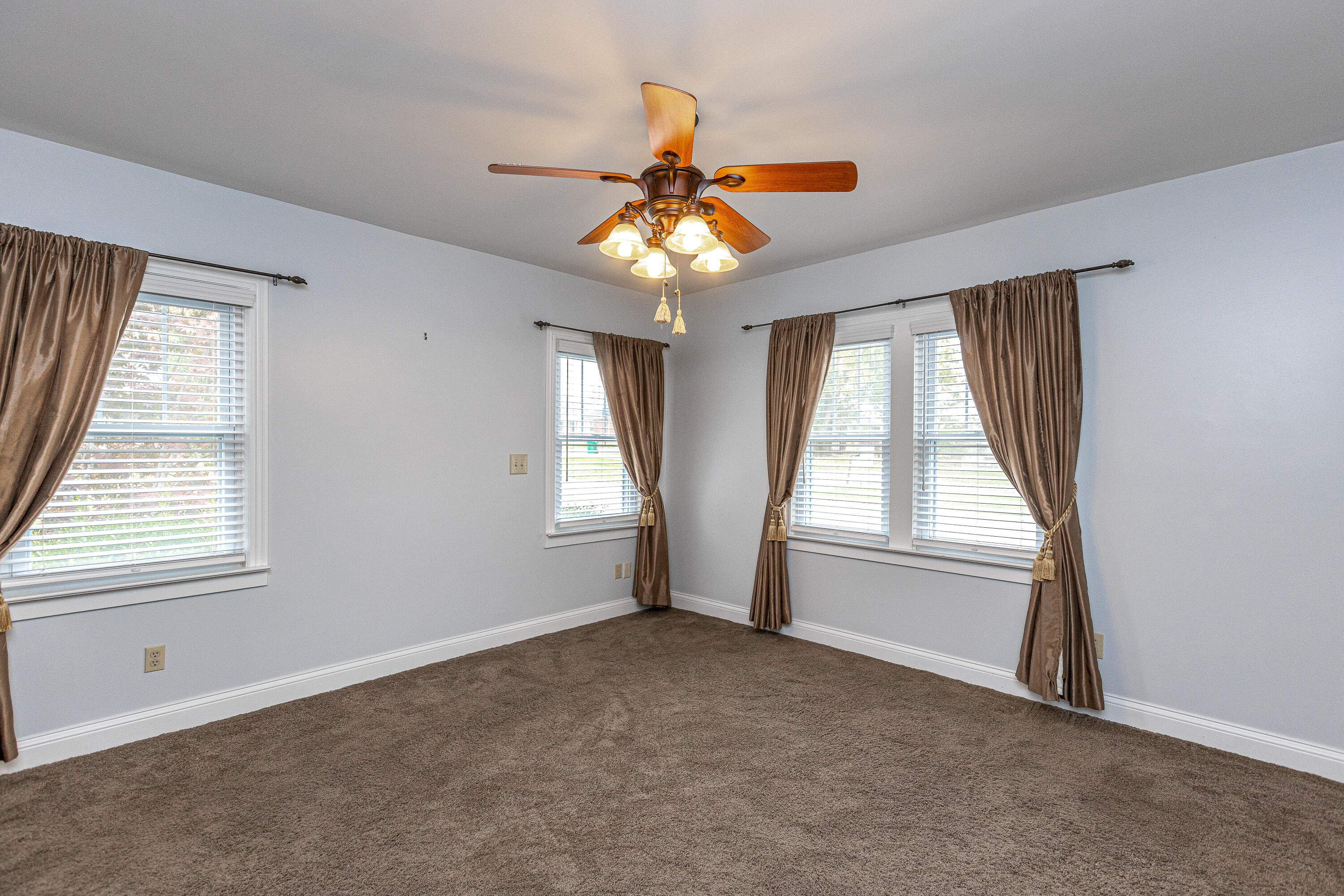 506 East 3rd Street Perryville, KY 40468 - Photo 26 of 46 B-25