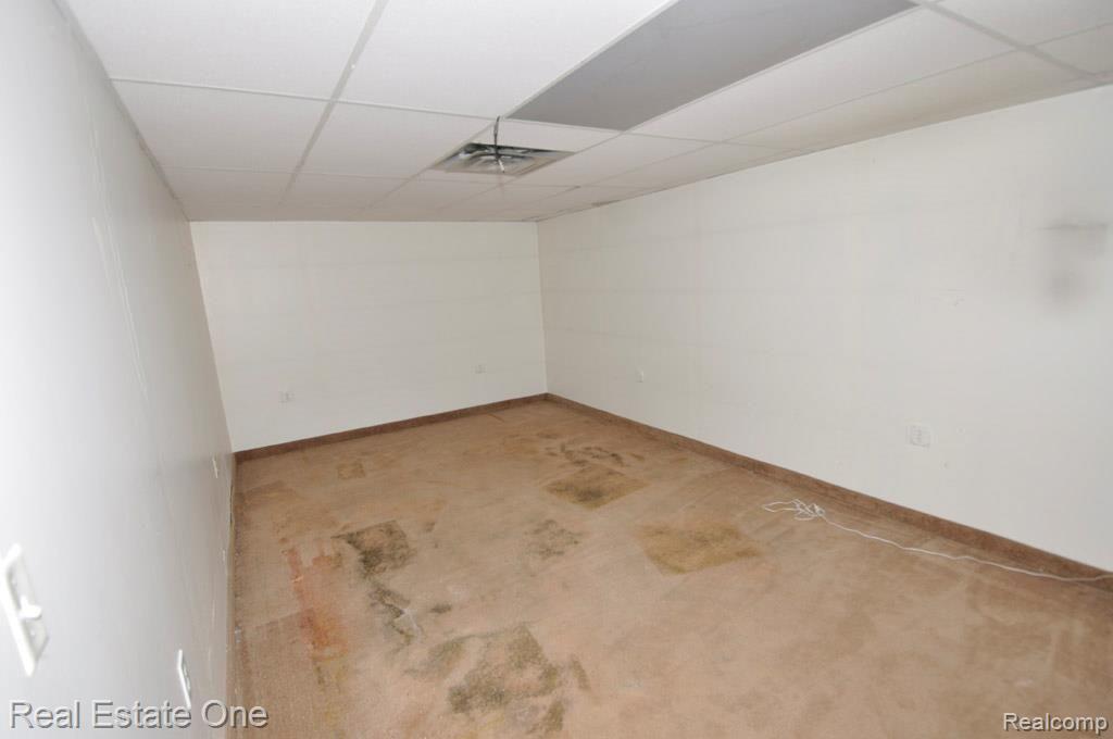 660 Dieterle Road Fowlerville, MI 48836 - Photo 20 of 35 Finished Area in LL