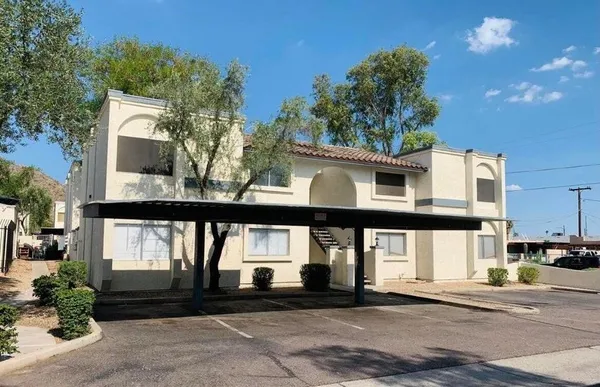 $1,575 | 1548 West Sahuaro Drive, Unit 4, Phoenix, AZ 85029