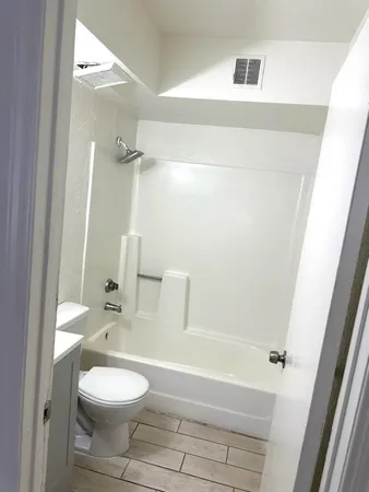 $1,500 | 1548 West Sahuaro Drive, Unit 4, Phoenix, AZ 85029