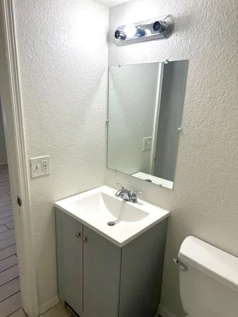 $1,575 | 1548 West Sahuaro Drive, Unit 4, Phoenix, AZ 85029
