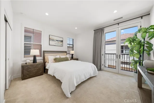 $2,060,000 | 121 Tall Reed, Irvine, CA 92618