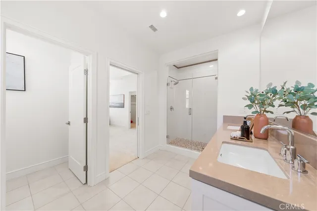 $2,060,000 | 121 Tall Reed, Irvine, CA 92618