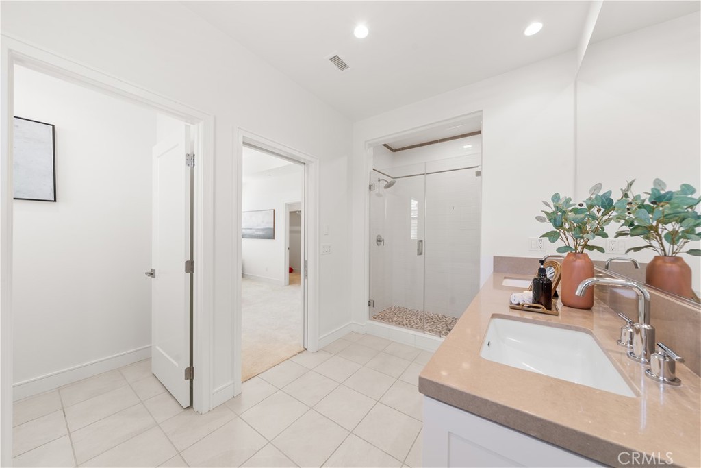 121 Tall Reed Irvine, CA 92618 - Photo 35 of 49