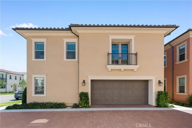 $2,060,000 | 121 Tall Reed, Irvine, CA 92618