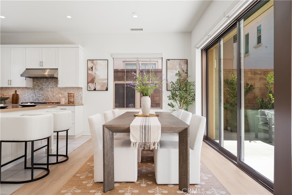 121 Tall Reed Irvine, CA 92618 - Photo 8 of 49