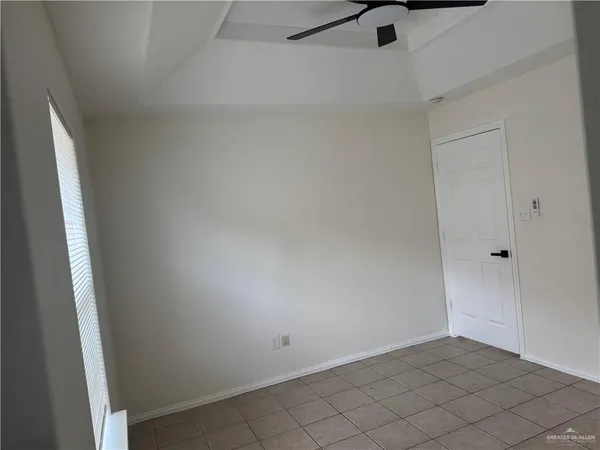 $950 | 512 East Upas Avenue, Unit 1, McAllen, TX 78501