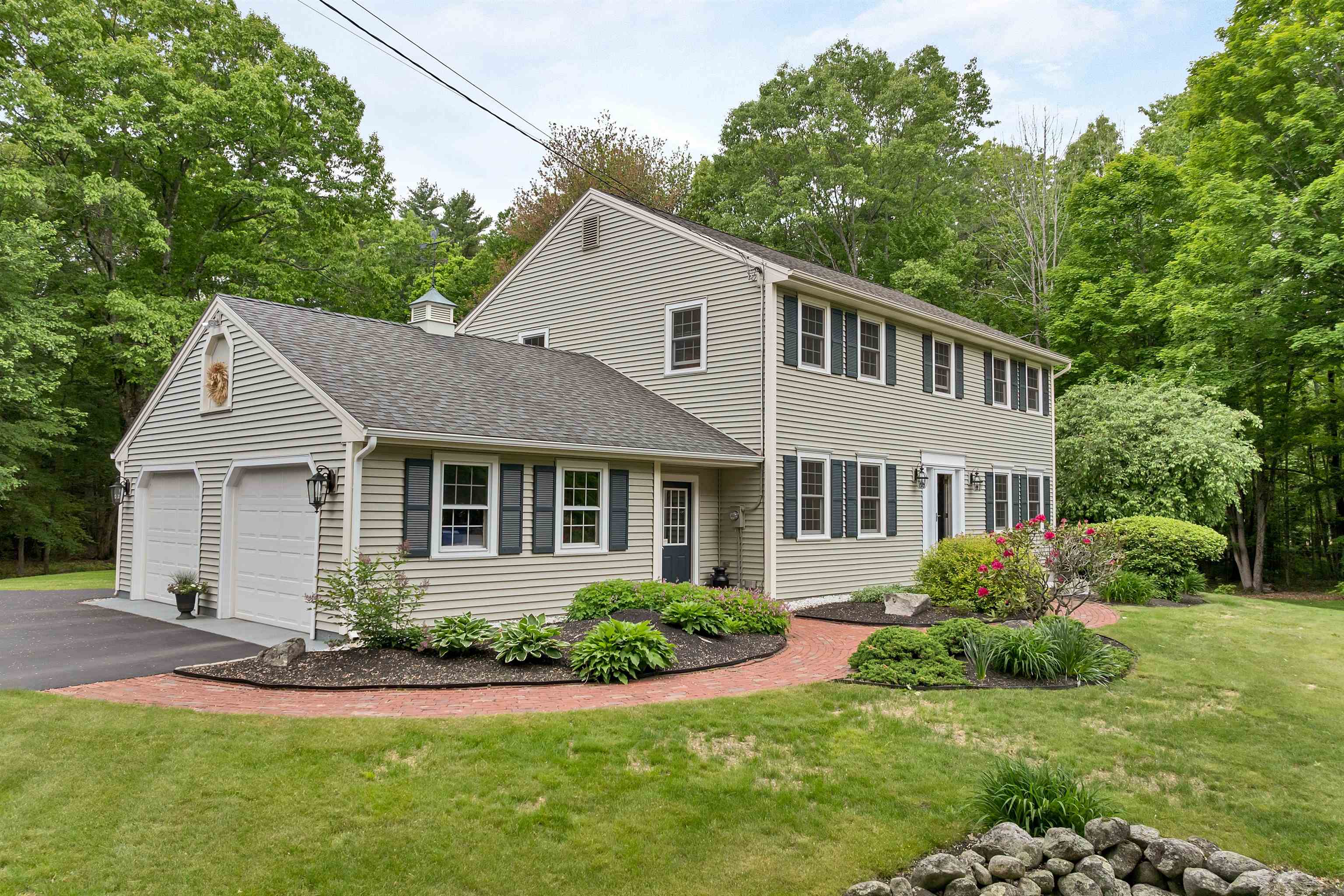 66 Knox Road Bow, NH 03304 - Photo 3 of 55