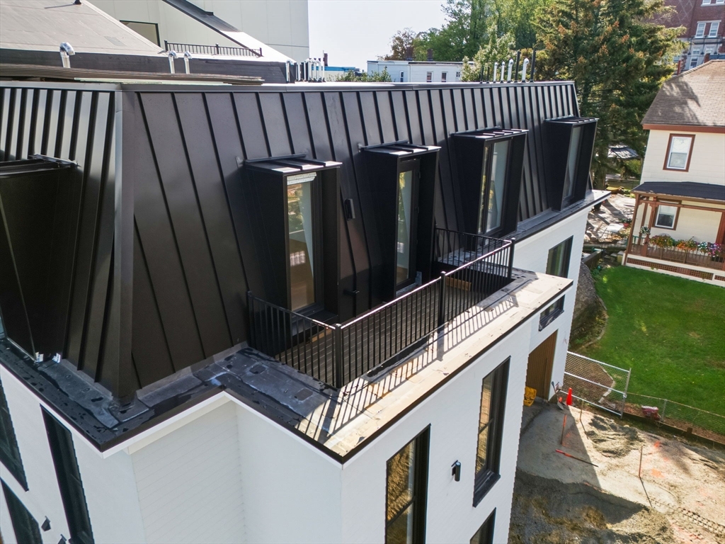 22 High Street, Unit PH11 Boston, MA 02122 - Photo 23 of 24