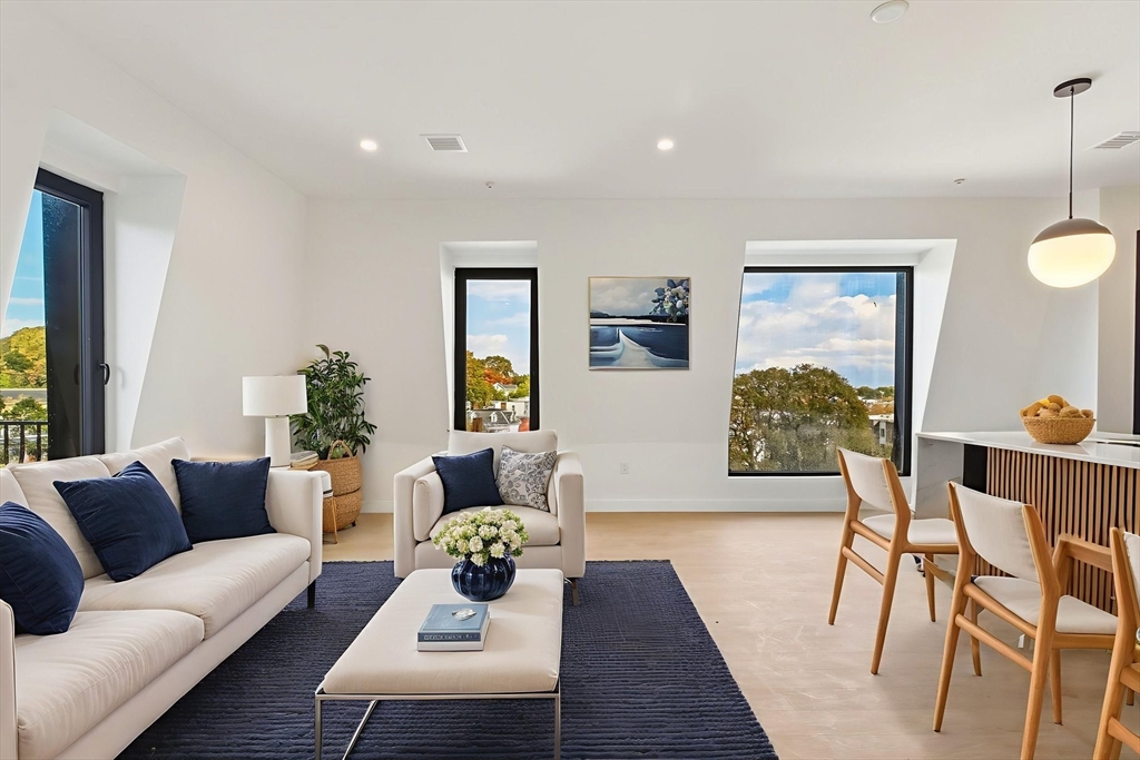 22 High Street, Unit PH11 Boston, MA 02122 - Photo 6 of 24