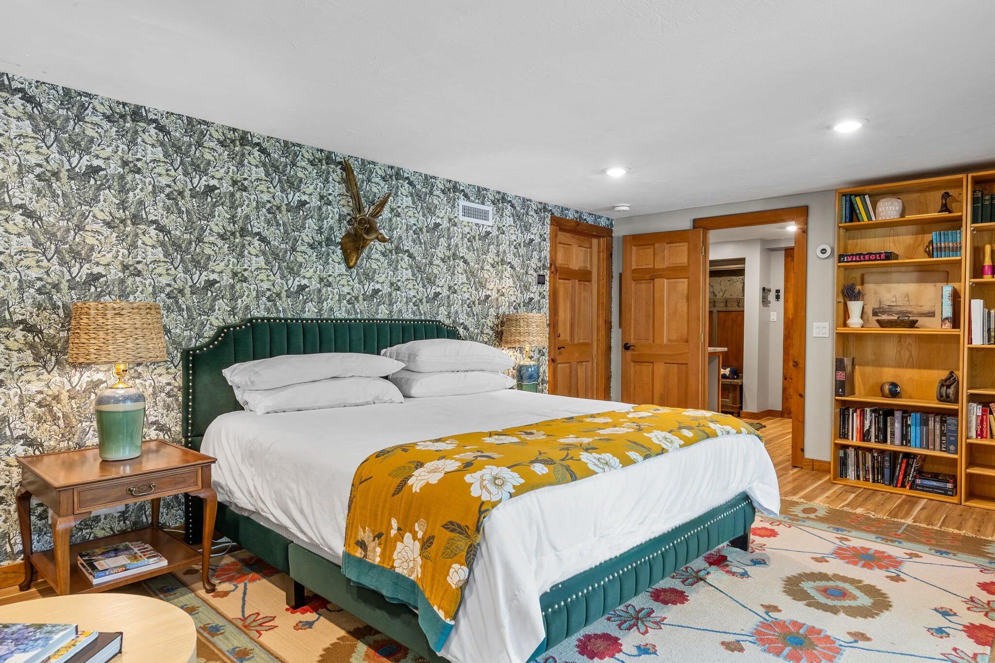 97 Round Cove Road Chatham, MA 02633 - Photo 35 of 55 a bedroom with a bed and a table