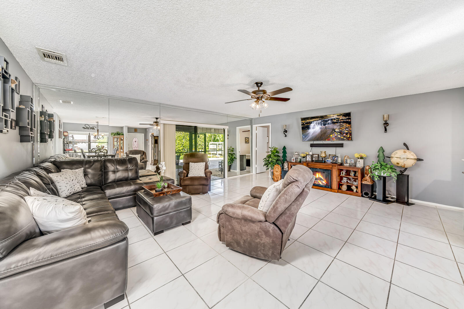 9669 Lancaster Place Boca Raton, FL 33434 - Photo 19 of 70 19-Interior-22