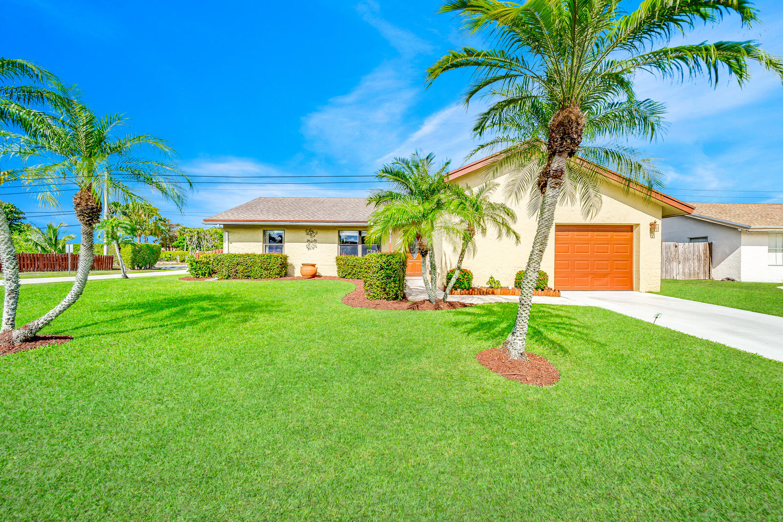 9669 Lancaster Place Boca Raton, FL 33434 - Photo 2 of 70 FRESH PAINT