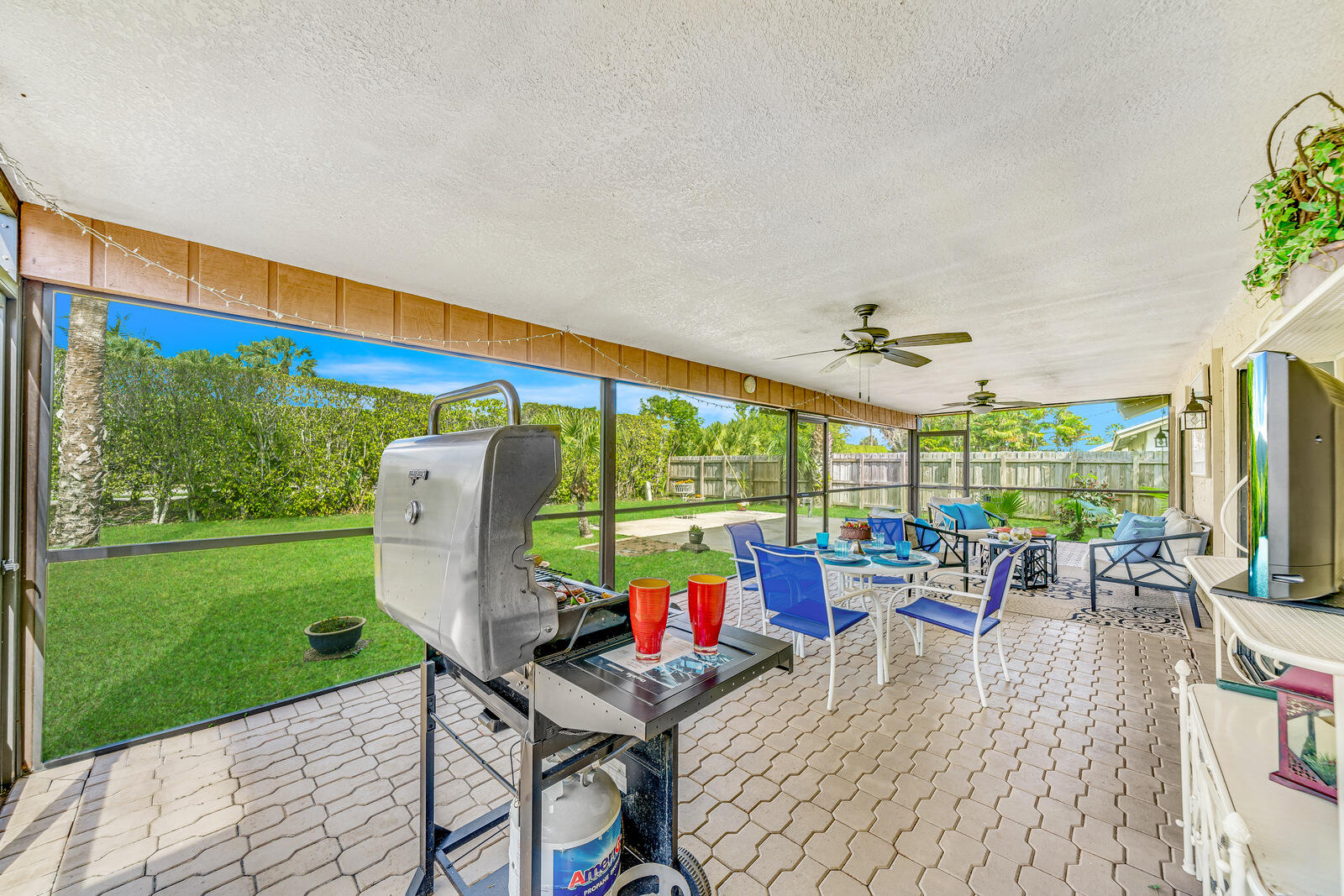9669 Lancaster Place Boca Raton, FL 33434 - Photo 43 of 70 44-Exterior-15