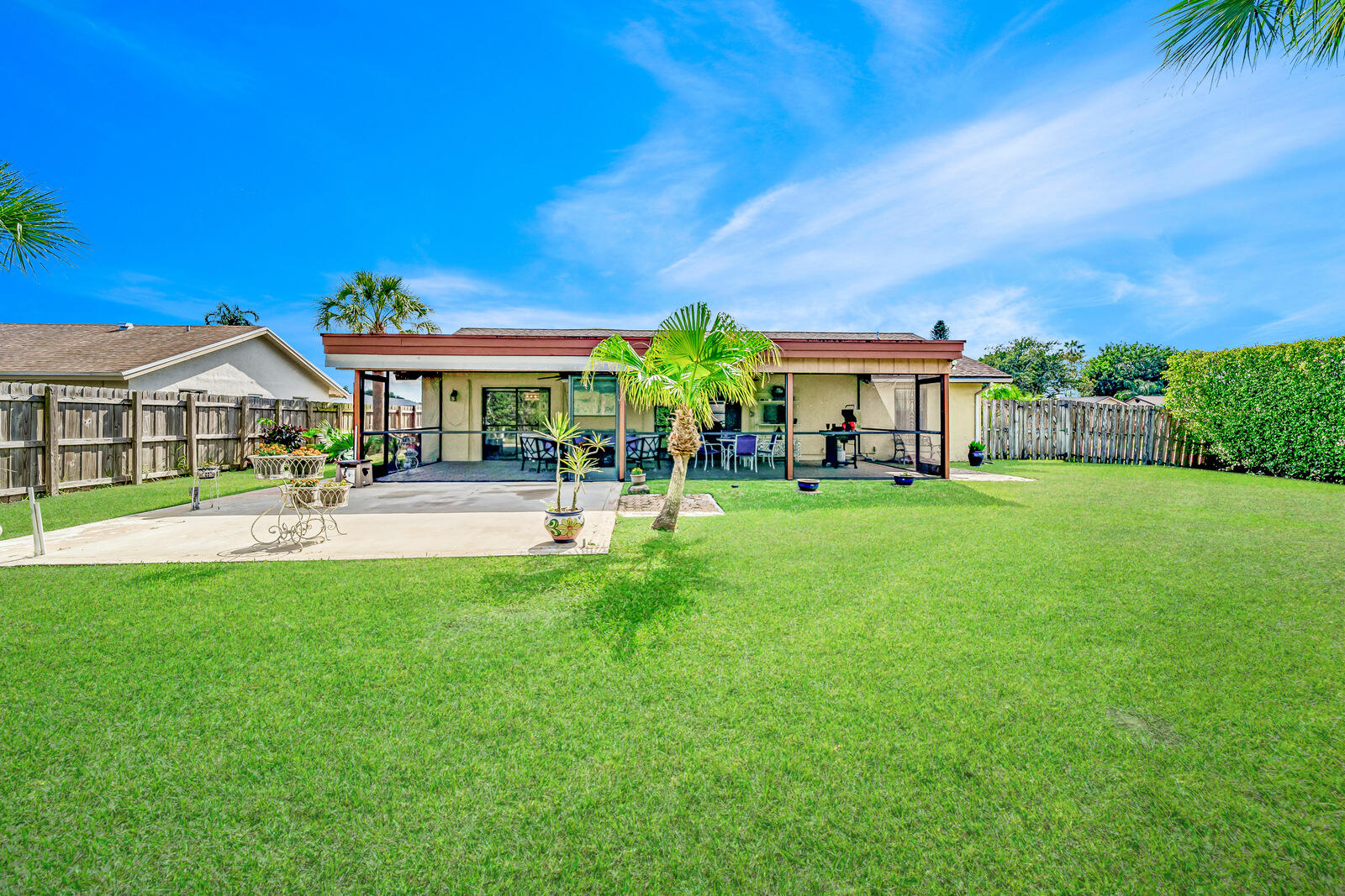 9669 Lancaster Place Boca Raton, FL 33434 - Photo 5 of 70 YARD