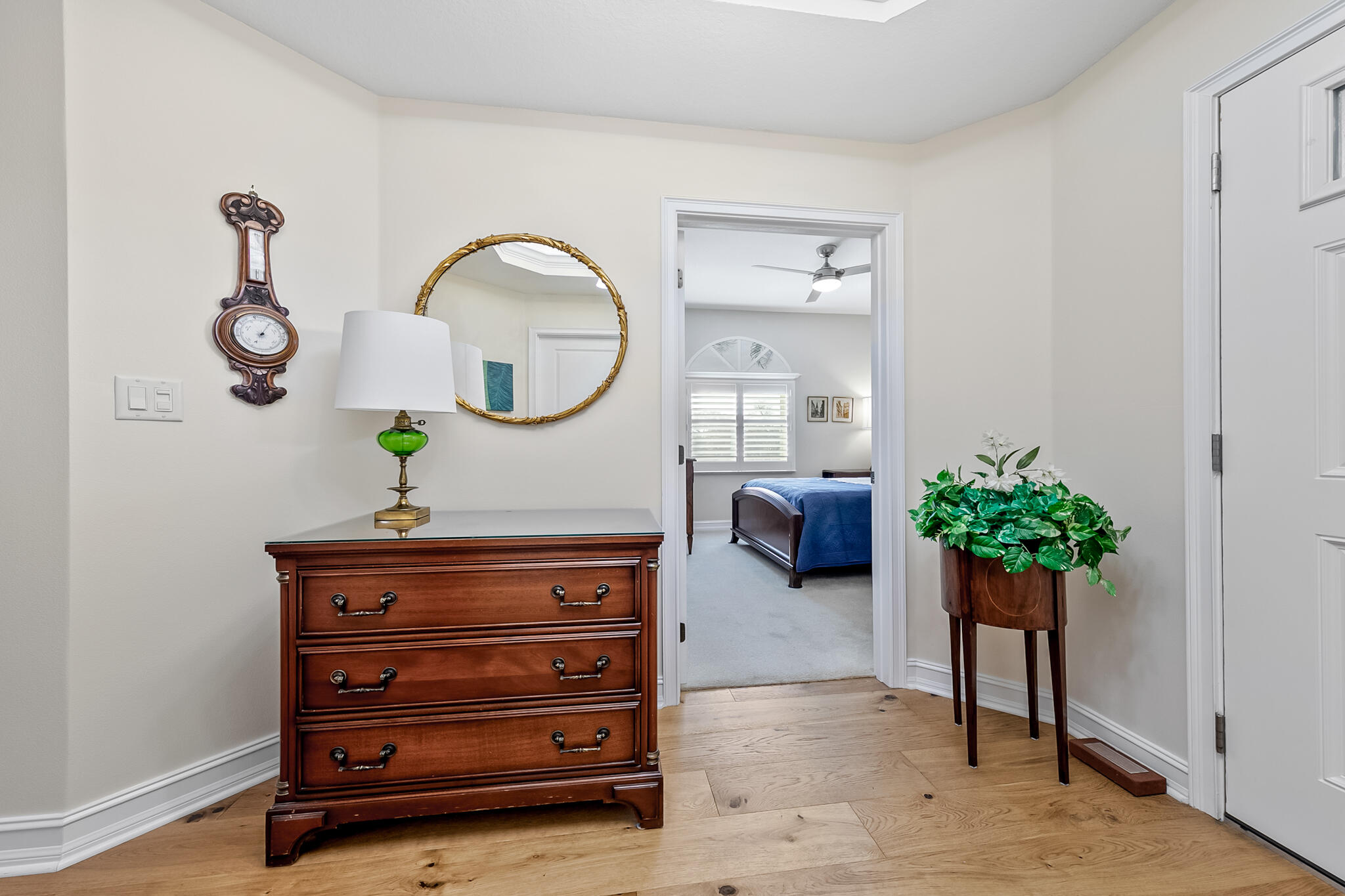 29 Riverside Drive, Unit 401 Cocoa, FL 32922 - Photo 10 of 41 Foyer