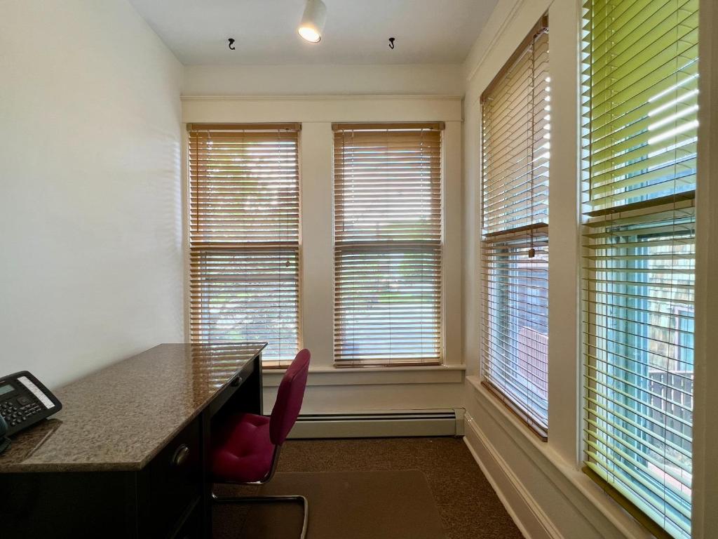 341 Main Street, Unit STE 4 Oneonta, NY 13820 - Photo 12 of 12 Suite 4 - Office #2