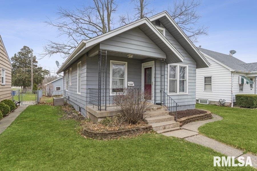 2444 33rd Street Moline, IL 61265 - Photo 1 of 15 Gallery Image 1