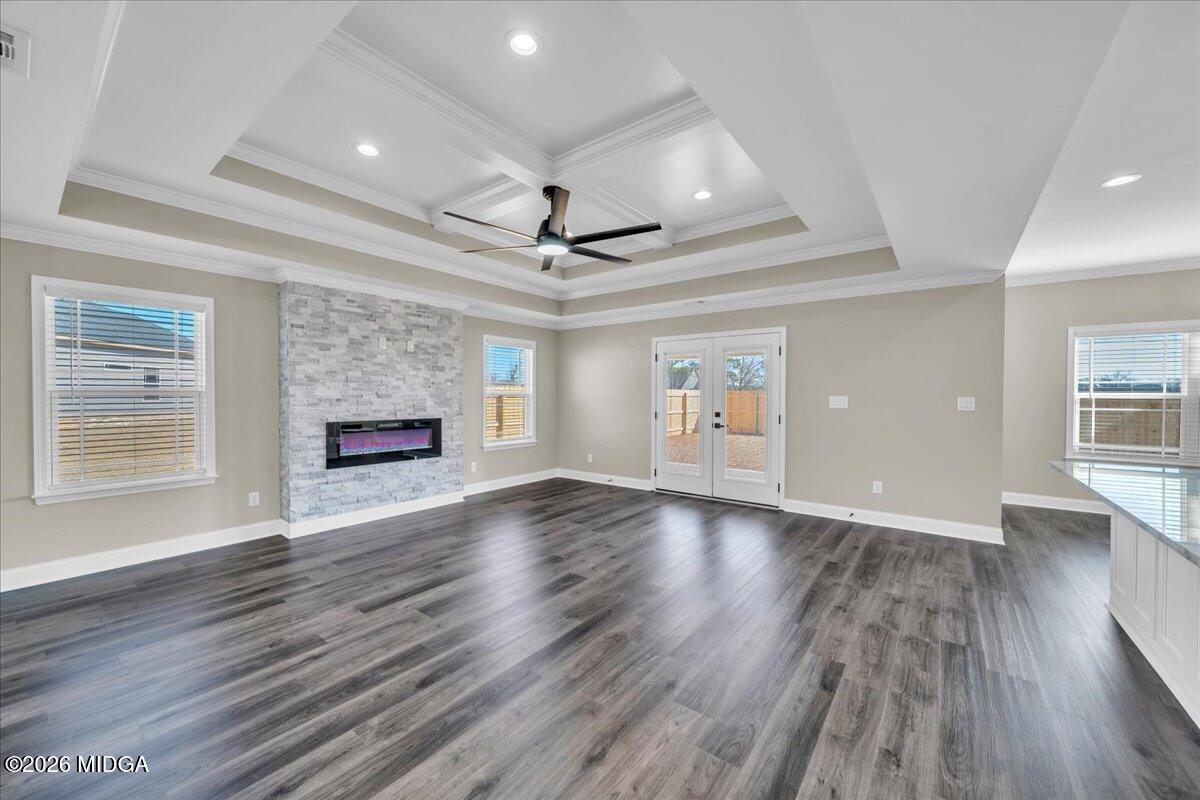 116 Early Drive Byron, GA 31008 - Photo 10 of 56 12 - Living Room 5