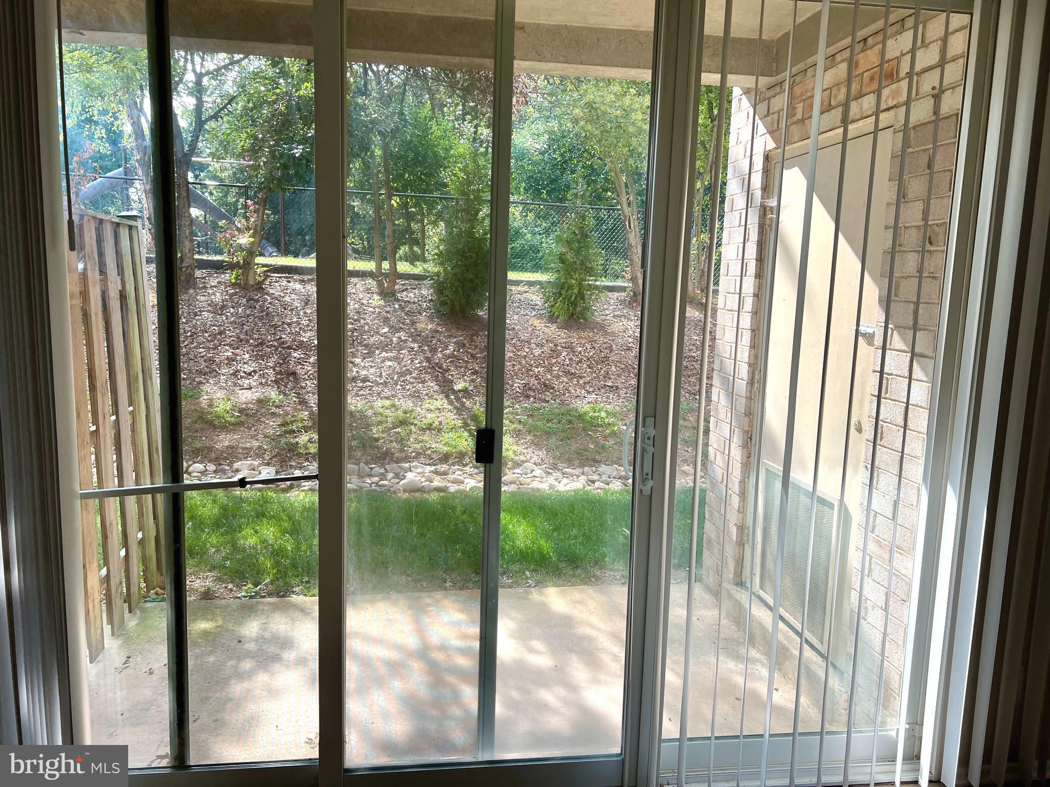 5083 7th Road South, Unit T2 Arlington, VA 22204 - Photo 6 of 36 Sliding doors to Patio