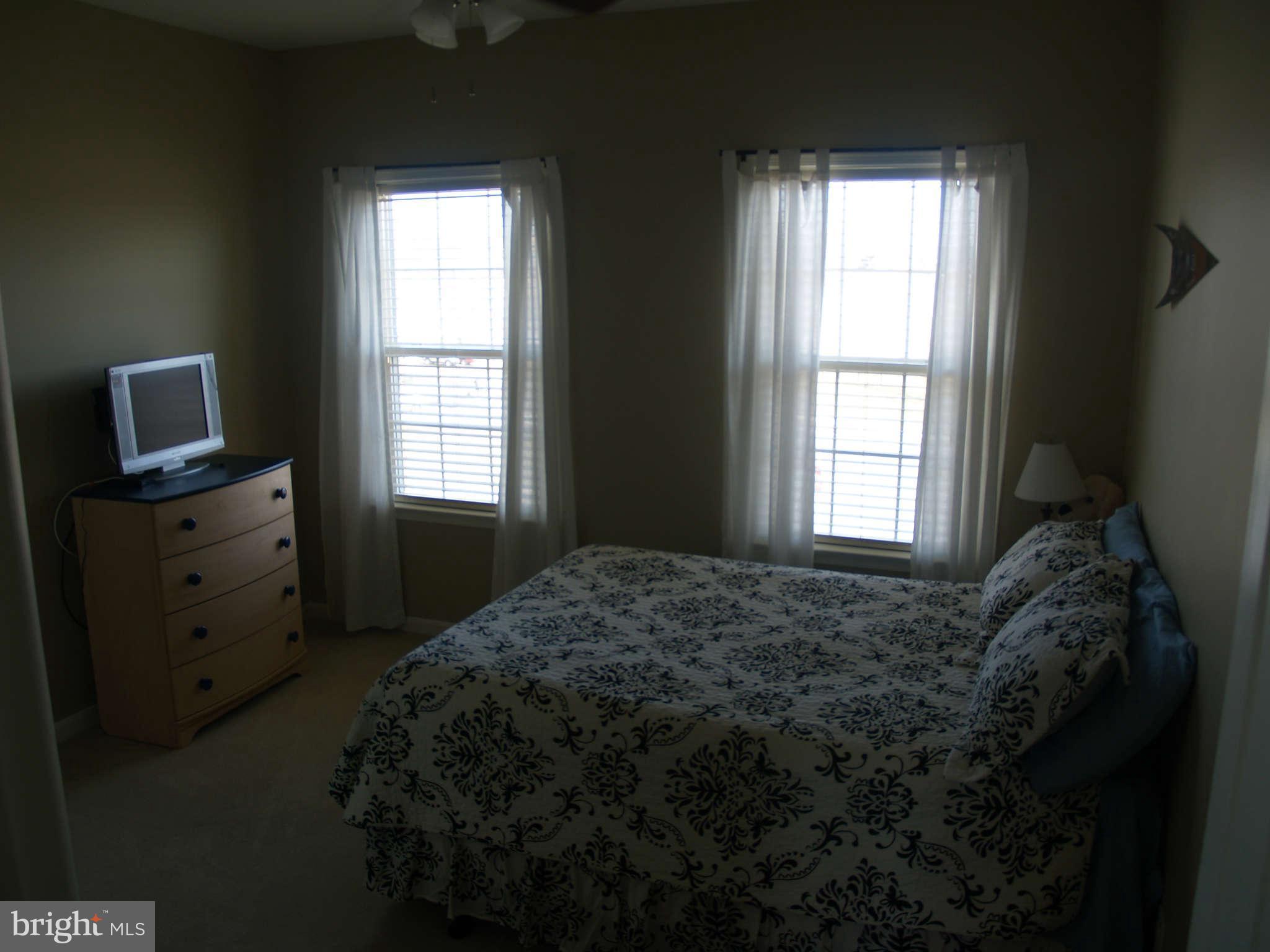 413 Woodrow Road Winchester, VA 22602 - Photo 22 of 25 Bedroom
