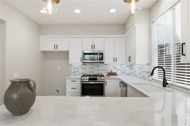 $1,275,000 | 76 Kyle Court, Ladera Ranch, CA 92694