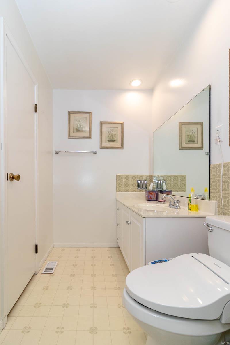 4423 Baumgartner Road St. Louis, MO 63129 - Photo 13 of 18
