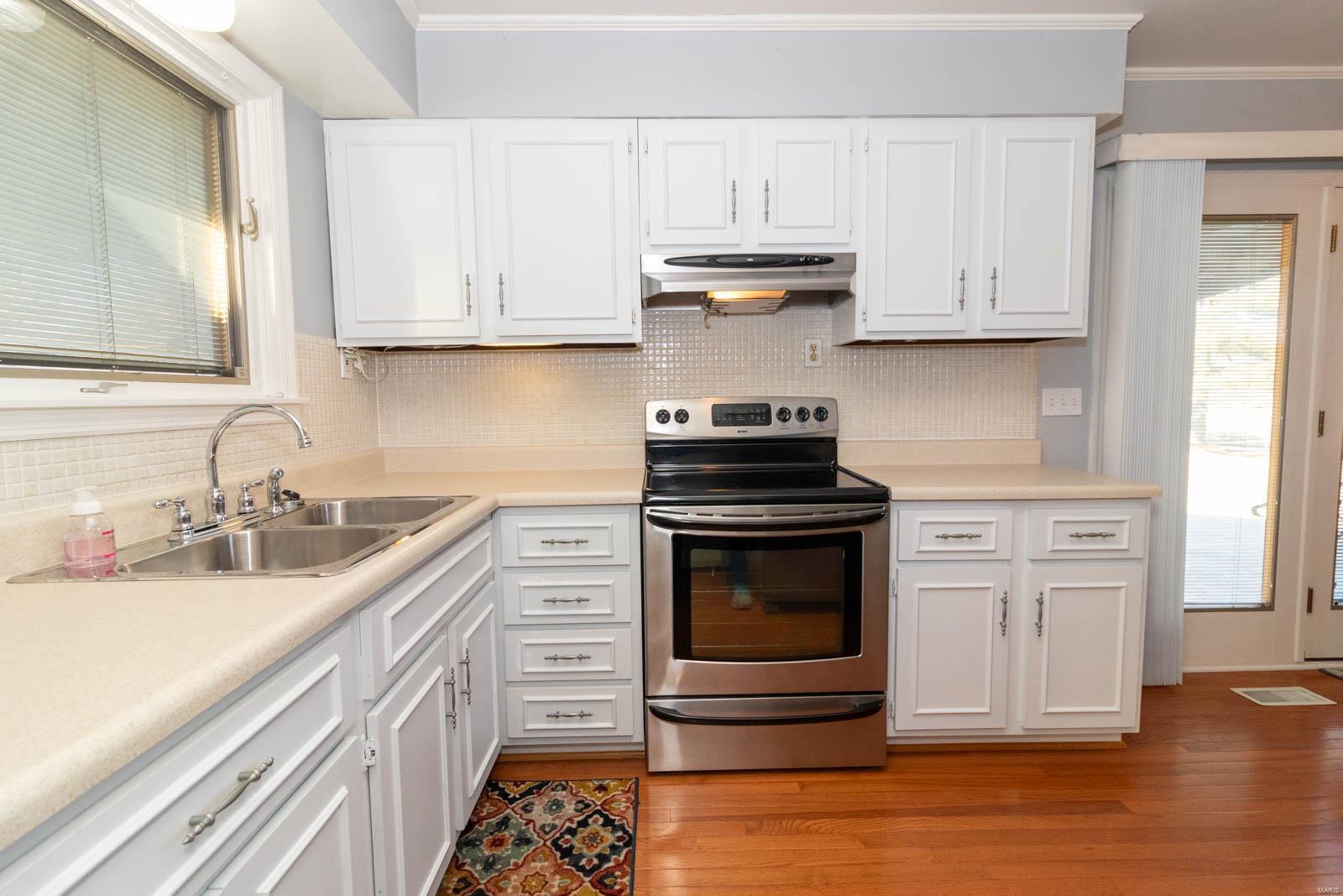 4423 Baumgartner Road St. Louis, MO 63129 - Photo 6 of 18