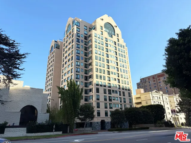 $6,250 | 10520 Wilshire Boulevard, Unit 801, Los Angeles, CA 90024