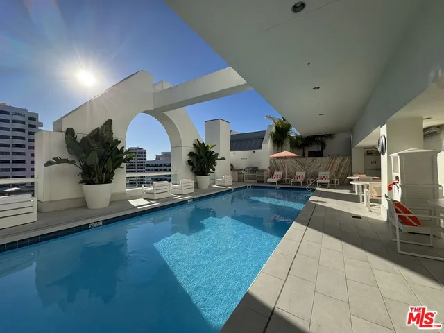 $6,250 | 10520 Wilshire Boulevard, Unit 801, Los Angeles, CA 90024