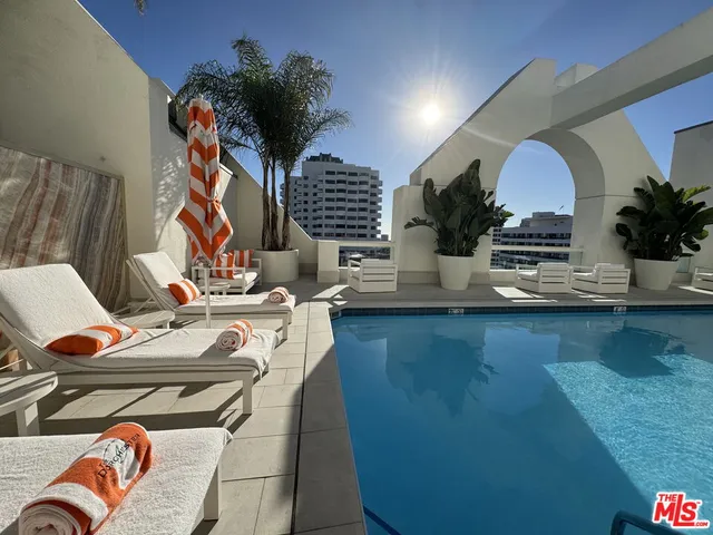 $6,250 | 10520 Wilshire Boulevard, Unit 801, Los Angeles, CA 90024