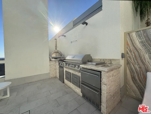 $6,250 | 10520 Wilshire Boulevard, Unit 801, Los Angeles, CA 90024