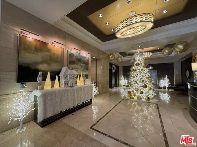 $6,250 | 10520 Wilshire Boulevard, Unit 801, Los Angeles, CA 90024