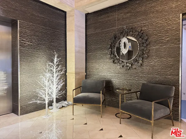 $6,250 | 10520 Wilshire Boulevard, Unit 801, Los Angeles, CA 90024