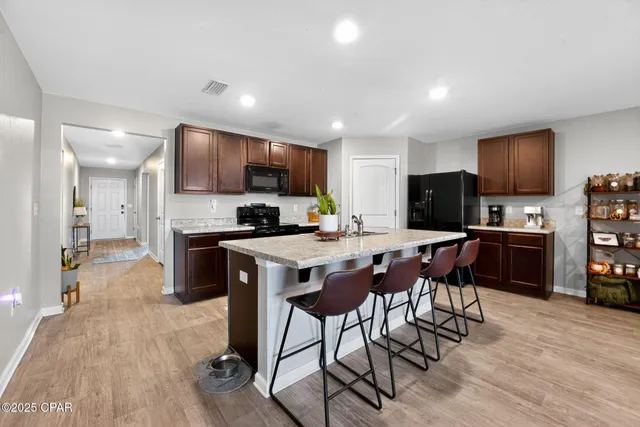 $2,300 | 263 Red Bay Road, Panama City, FL 32404