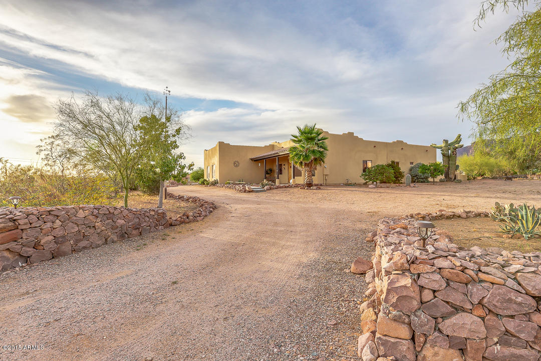 2337 South Geronimo Road Apache Junction, AZ 85119 - Photo 6 of 57 Geronimo-06