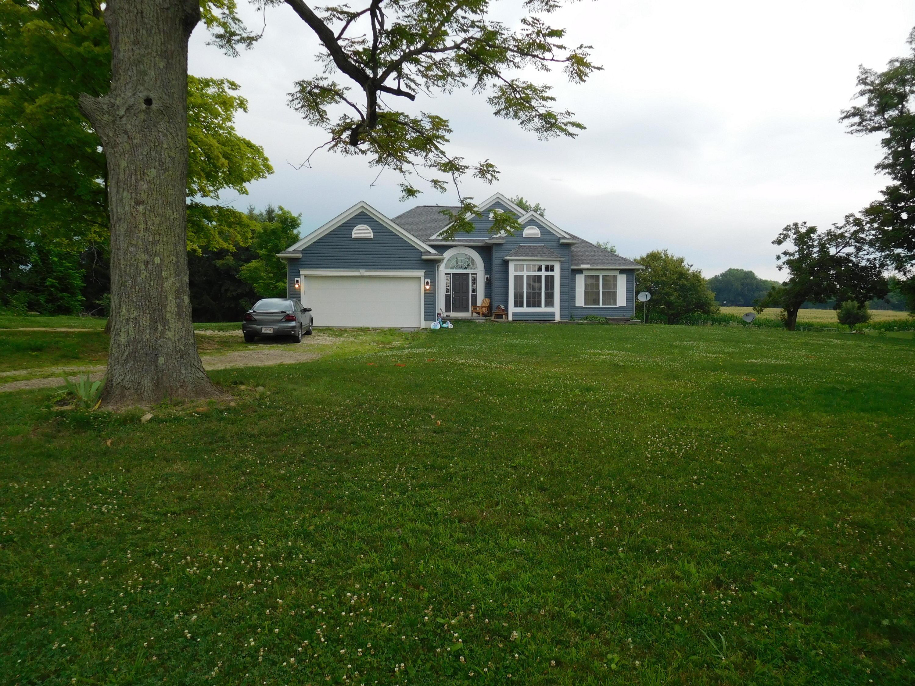 4635 Mounts Road Northwest Alexandria, OH 43001 - Photo 4 of 42 Gallery Image 4