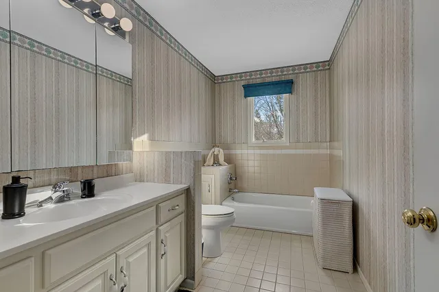 $490,000 | 16173 County Road 51, St. Joseph, MN 56374