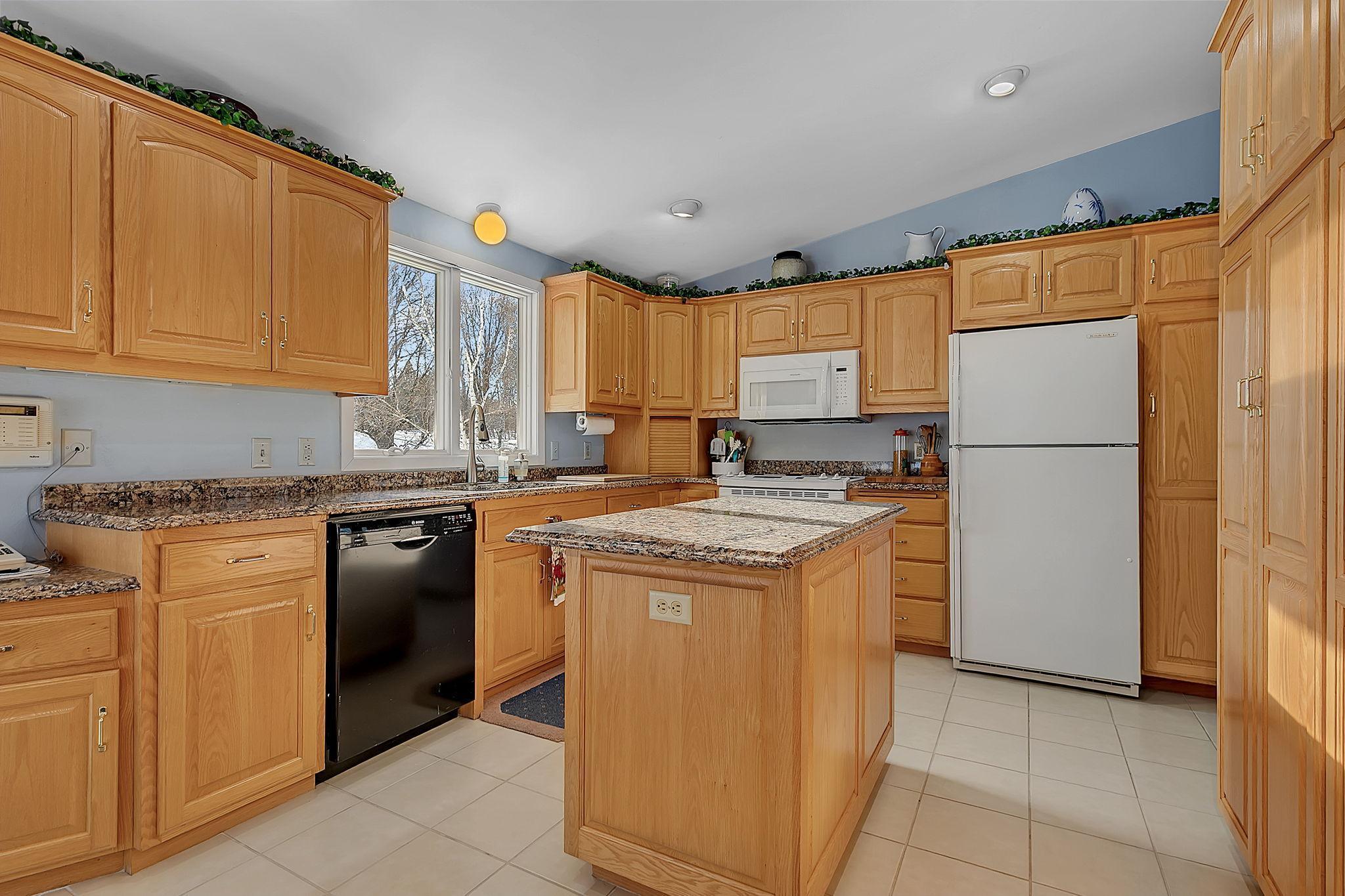 16173 County Road 51 St. Joseph, MN 56374 - Photo 5 of 58