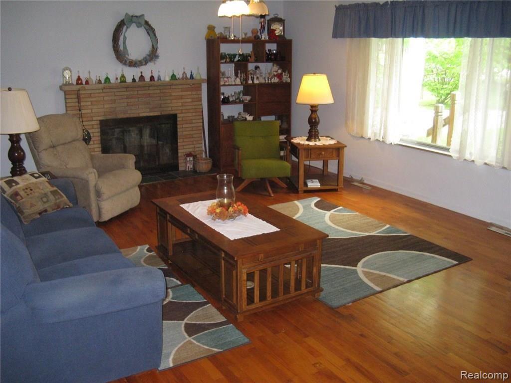6306 Calkins Road Flint, MI 48532 - Photo 2 of 15