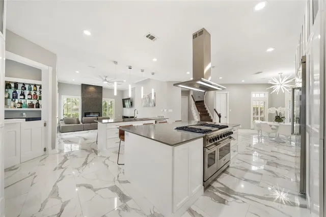 $2,798,800 | 23 Glen Eagles Drive, Sugar Land, TX 77479