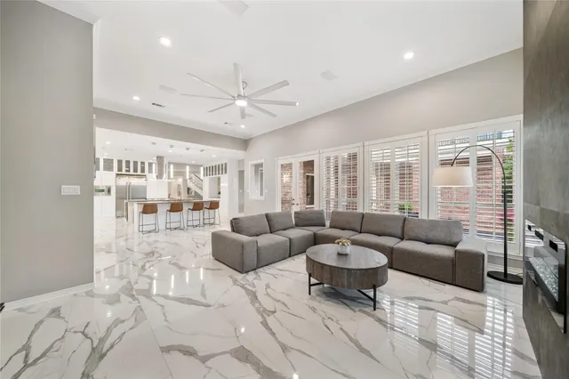 $2,798,800 | 23 Glen Eagles Drive, Sugar Land, TX 77479