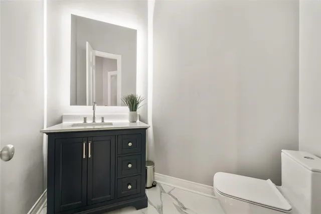 $2,798,800 | 23 Glen Eagles Drive, Sugar Land, TX 77479