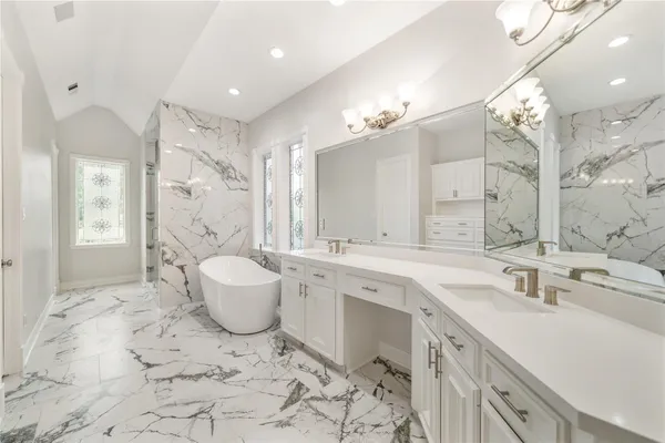 $2,650,000 | 23 Glen Eagles Drive, Sugar Land, TX 77479