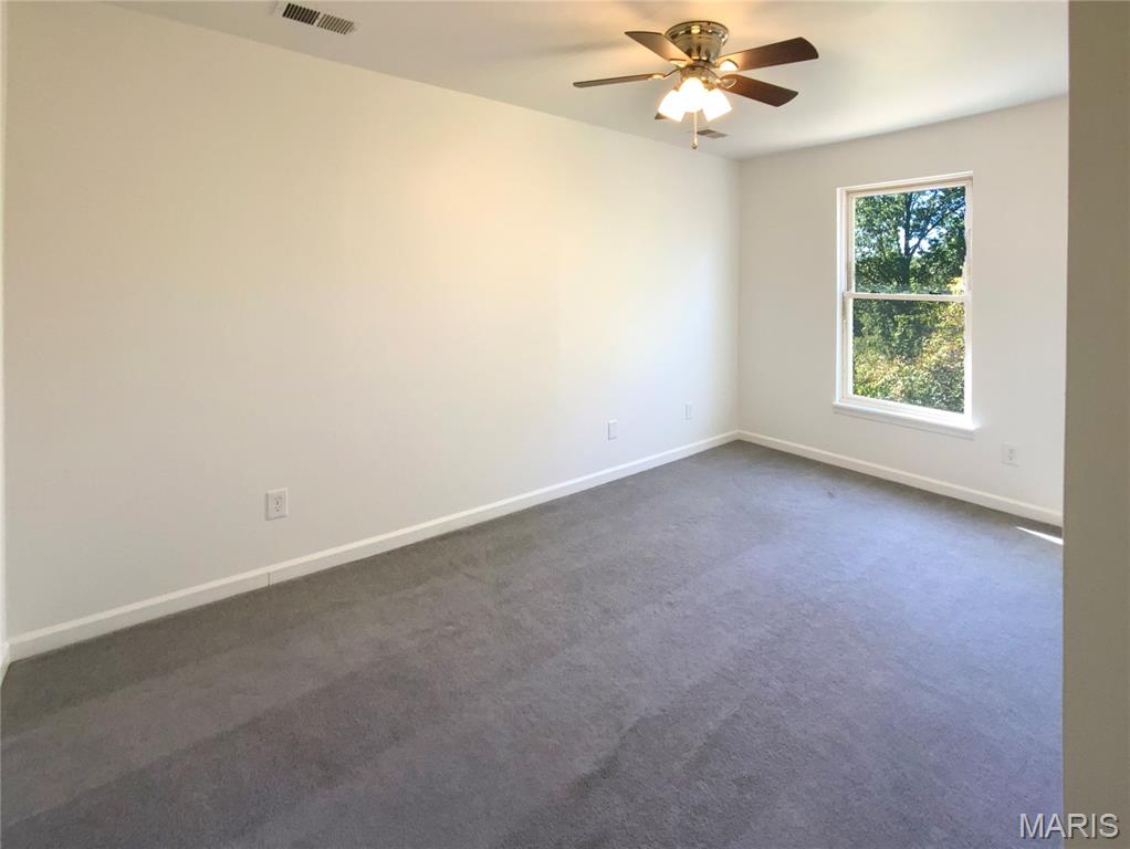 4642 Theiss Road St. Louis, MO 63128 - Photo 13 of 23