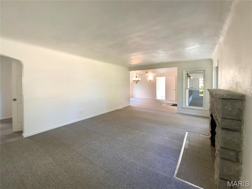 4642 Theiss Road St. Louis, MO 63128 - Photo 14 of 23