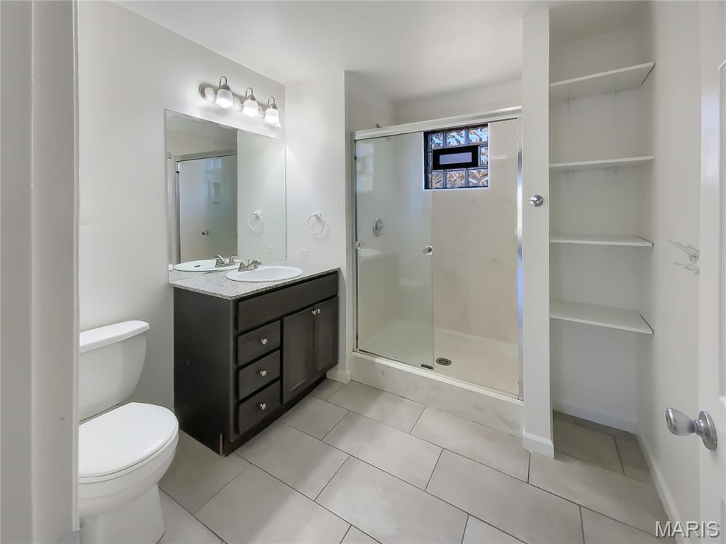 4642 Theiss Road St. Louis, MO 63128 - Photo 17 of 23