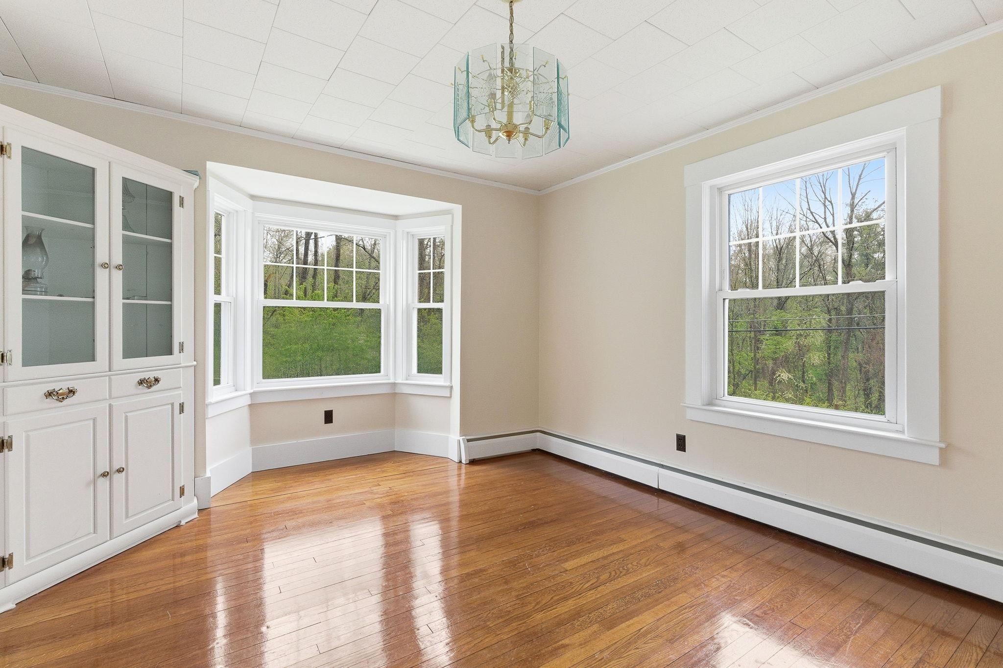 114 Mansfield Road Temple, NH 03084 - Photo 11 of 38 Gallery Image 11