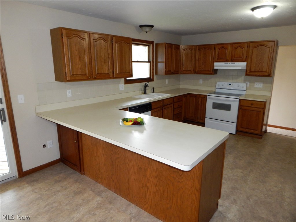 6309 Ryan Road Medina, OH 44256 - Photo 3 of 32 Gallery Image 3