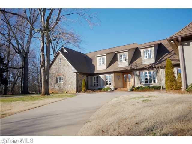 3605 Benchley Road Winston-Salem, NC 27106 - Photo 1 of 16 Exterior Front.